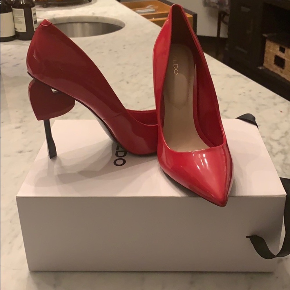 LIMITED EDITION ALDO HEELS👠. SOLD OUT EVERYWHERE